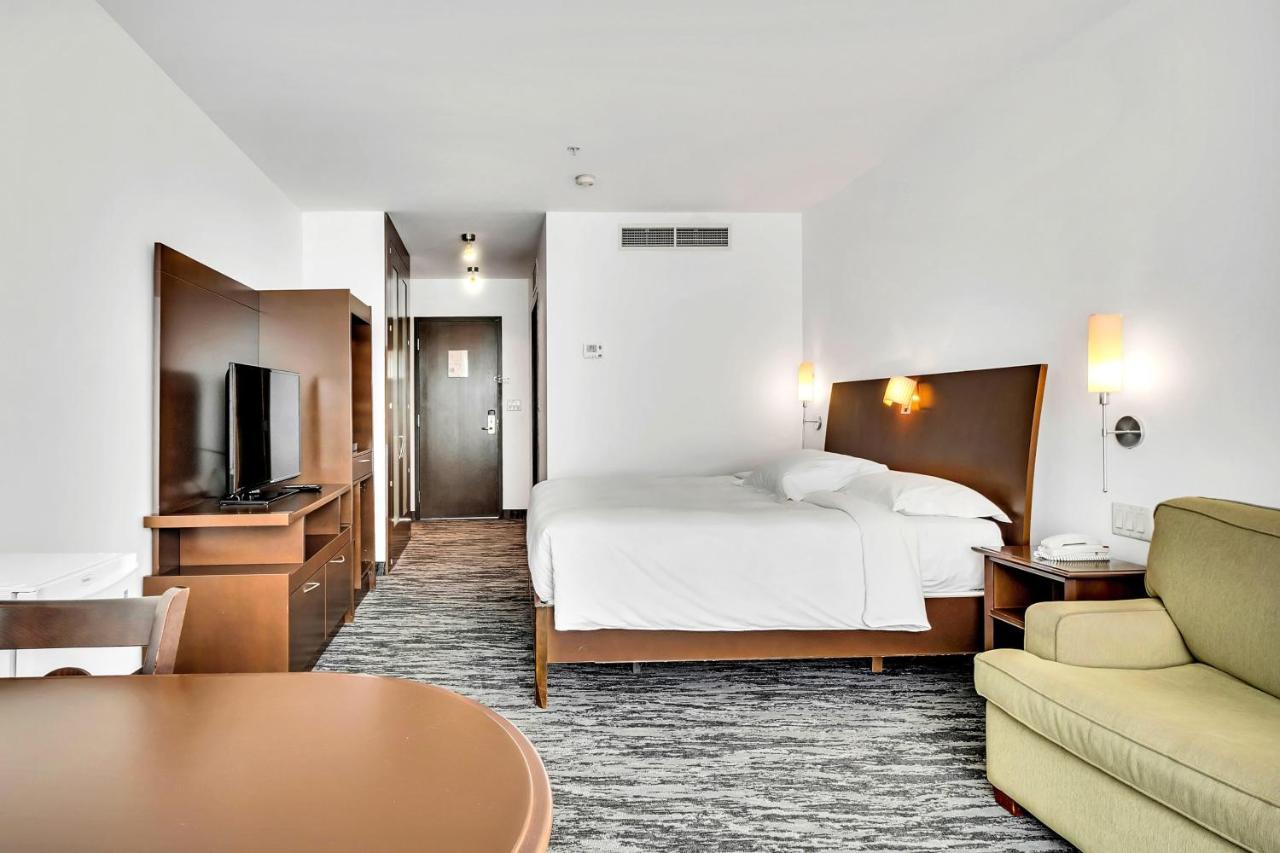 Hotel Mortagne Boucherville Luaran gambar