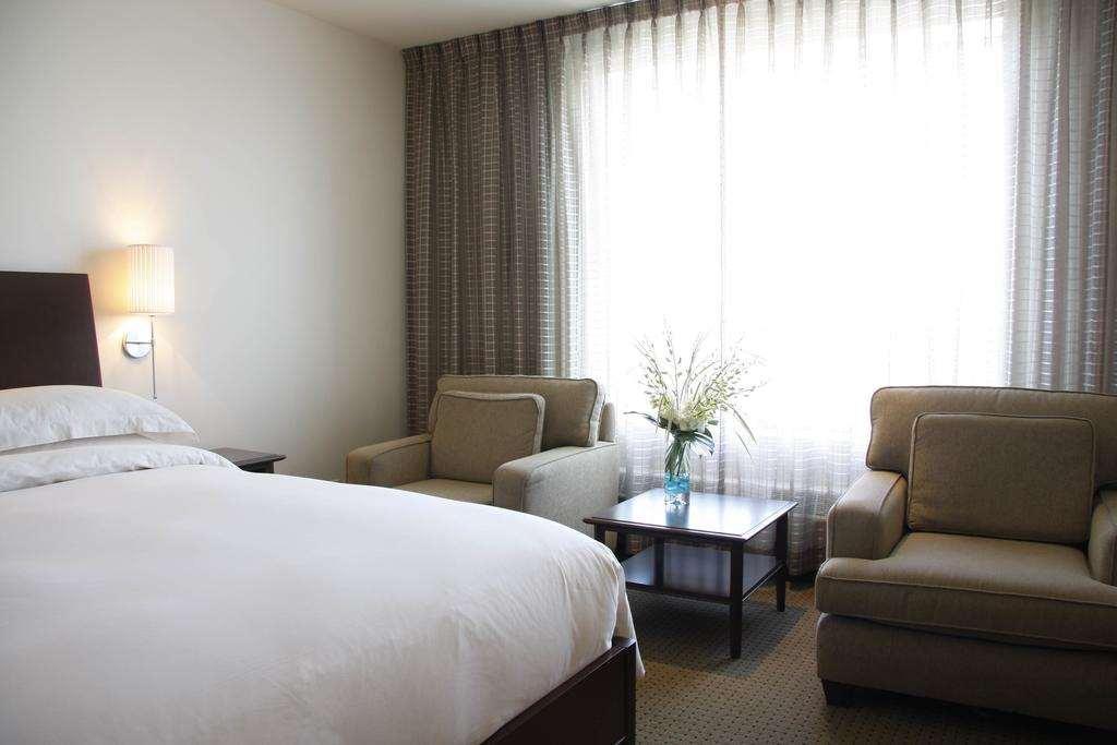Hotel Mortagne Boucherville Luaran gambar