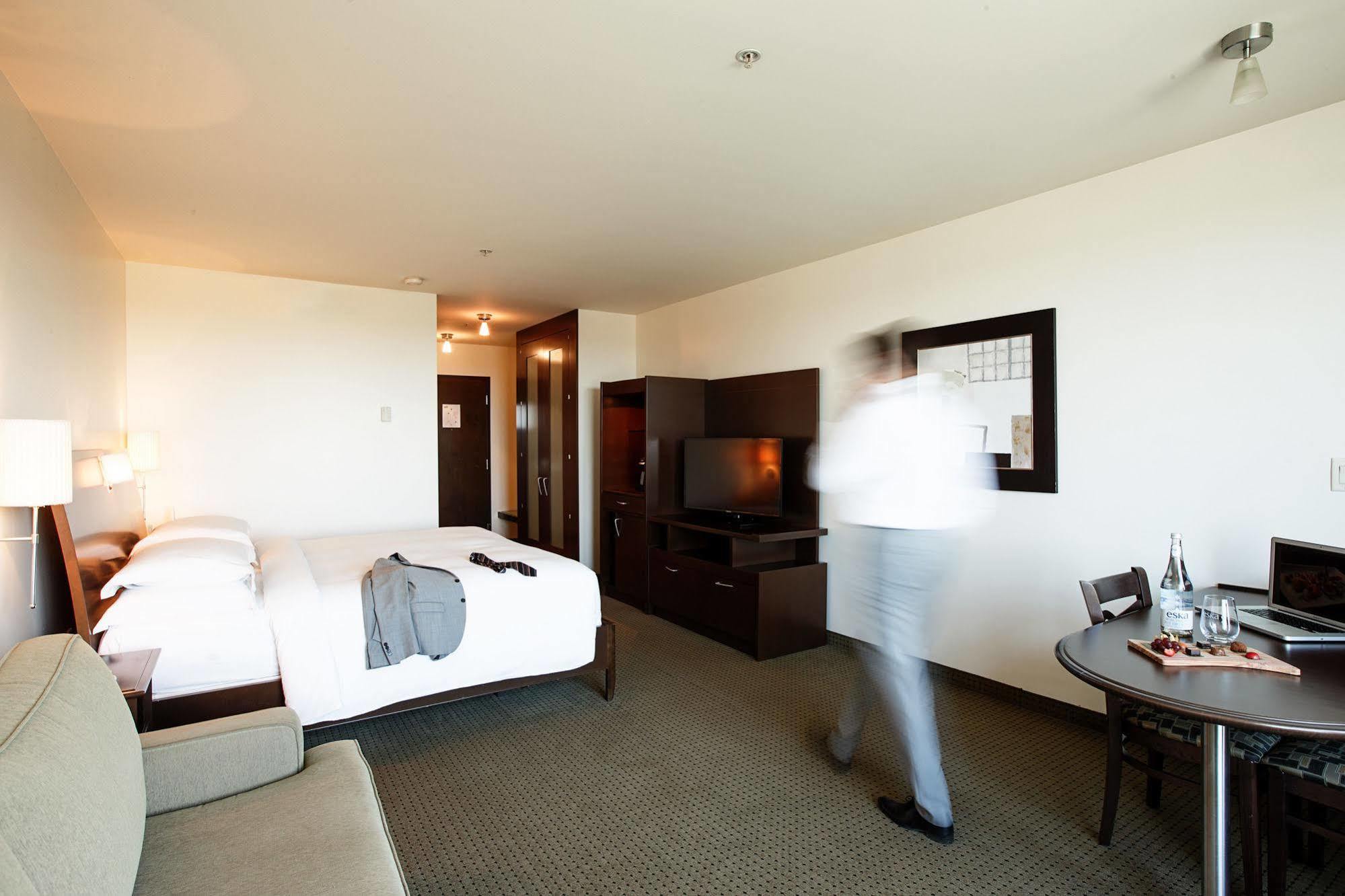 Hotel Mortagne Boucherville Luaran gambar