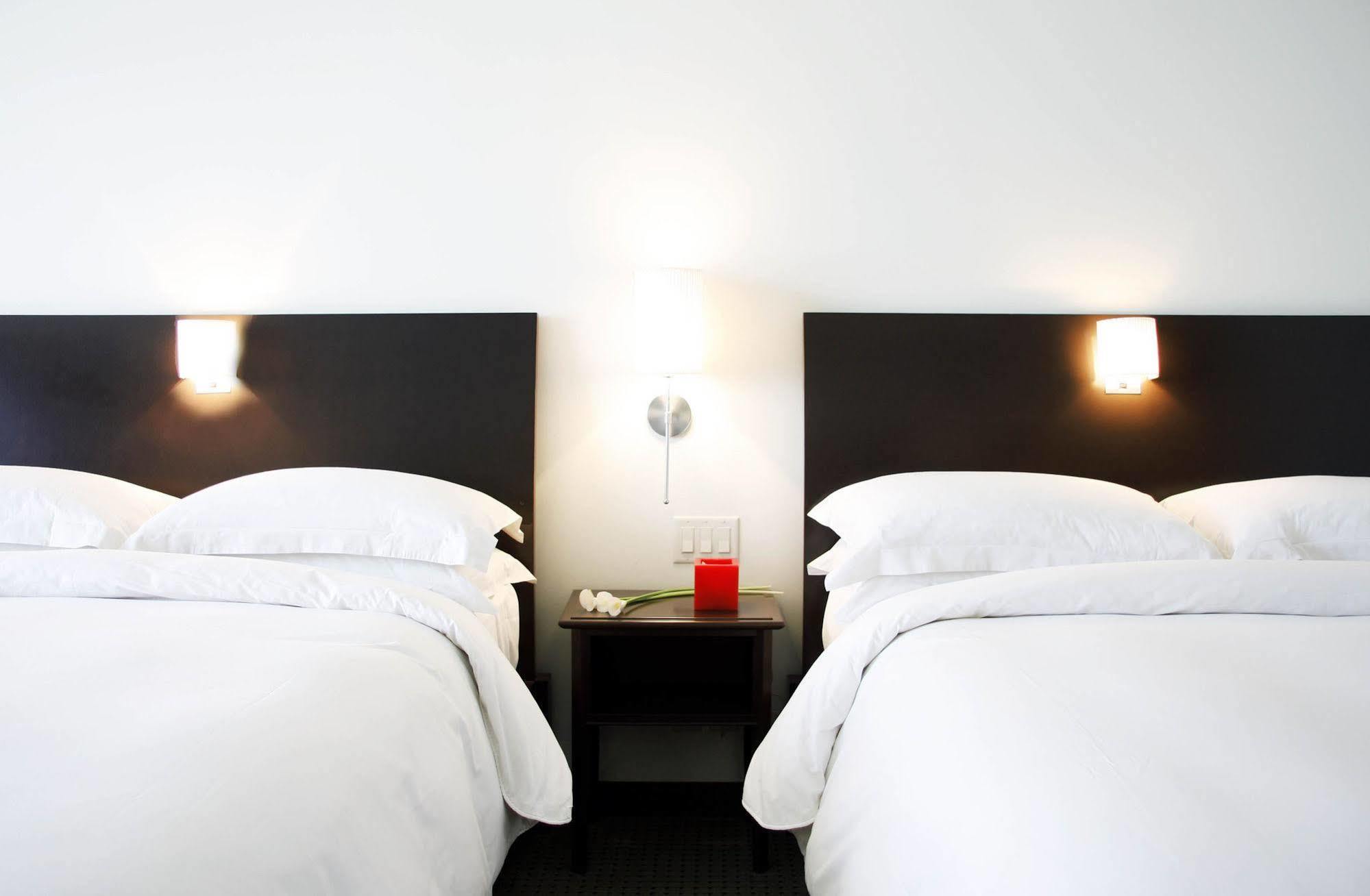Hotel Mortagne Boucherville Luaran gambar
